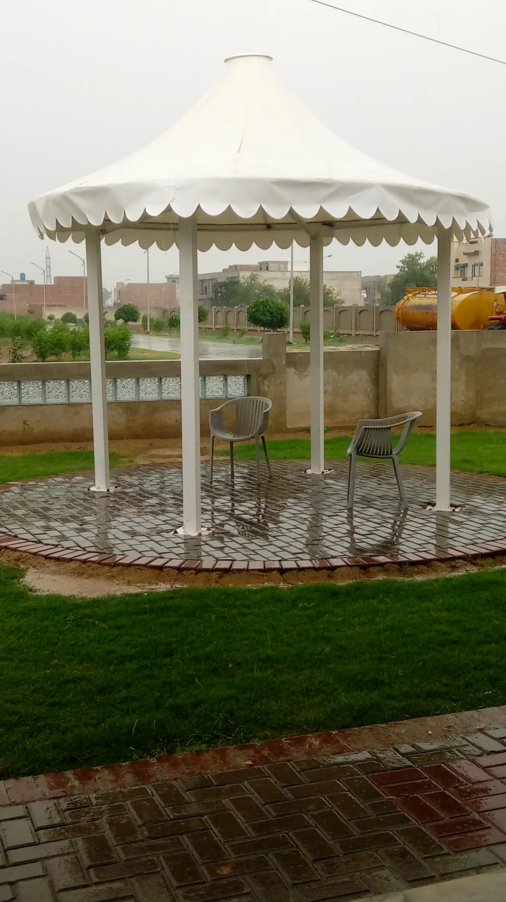 High-quality garden and outdoor gazebos for stylish, durable shade solutions in Pakistan